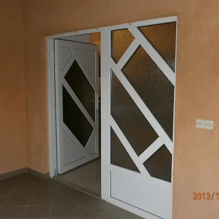 Apartment Legin Vir