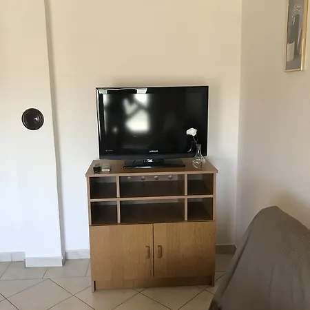 Legin Apartment Vir